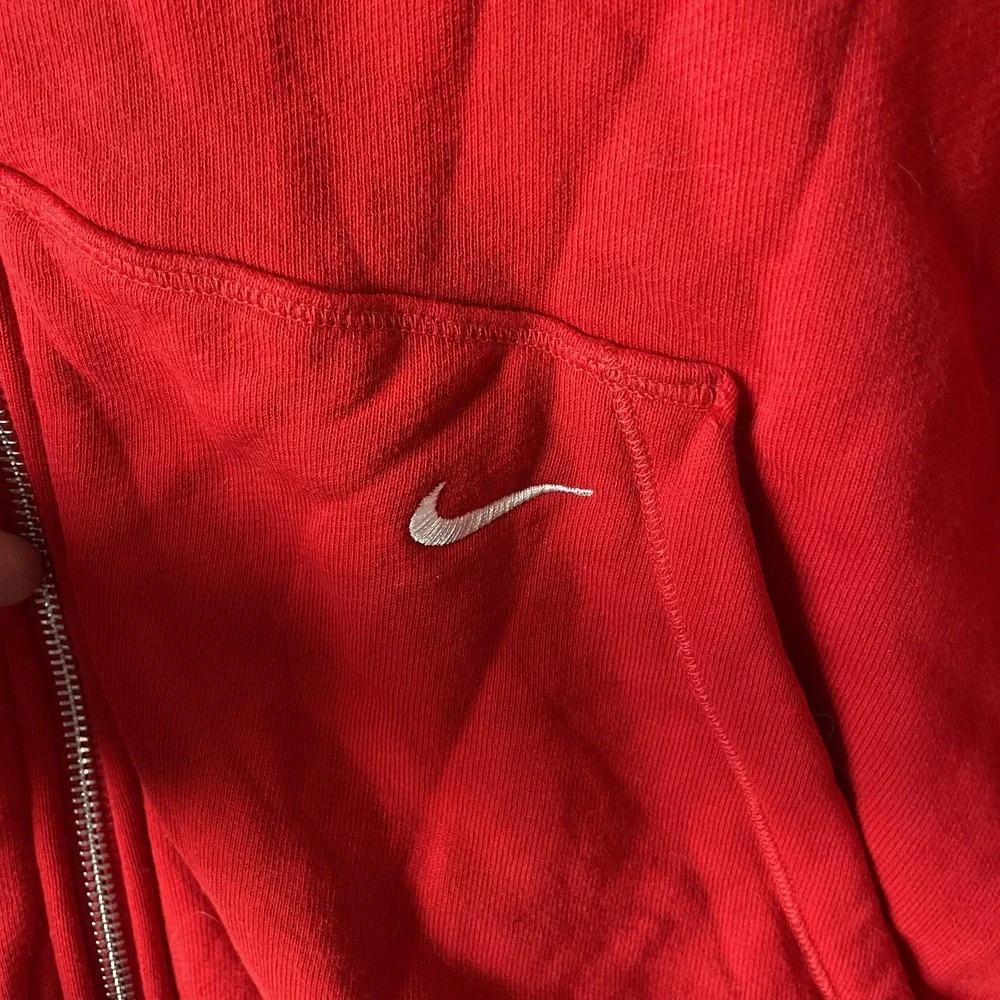 Nike Hoodie Womens M Red Full Zip Cotton Fleece Kangaroo Pocket Logo Sweatshirt